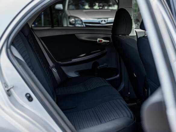 2007 Toyota Corolla X (E140, E150), серый - вид 9