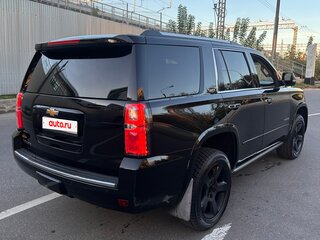 2016 Chevrolet Tahoe IV, чёрный, 3220000 рублей, вид 4