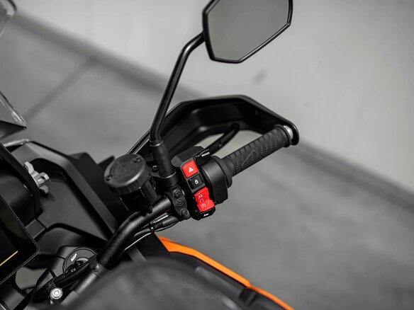 2026 KTM 1390 Super Adventure S Evo, оранжевый, 2850000 рублей - вид 10