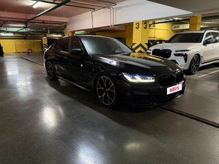 2020 BMW 5 серии 540i VII (G30/G31/G38) Рестайлинг, чёрный, 5500000 рублей, вид 3