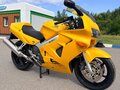 1999 Honda VFR 800, жёлтый