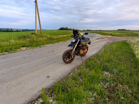 2010 Ducati Hypermotard, чёрный, 500000 рублей, вид 1