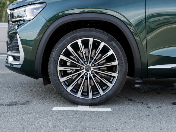 2026 Geely Monjaro I Рестайлинг, зелёный, 4905990 рублей - вид 8