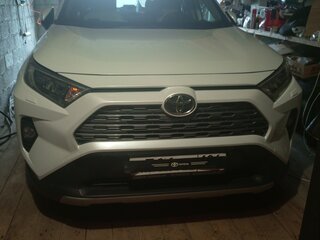 2020 Toyota RAV4 V (XA50), белый, 2800000 рублей, вид 2