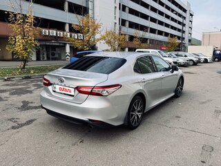 2021 Toyota Camry VIII (XV70) Рестайлинг, серый, 3100000 рублей, вид 4