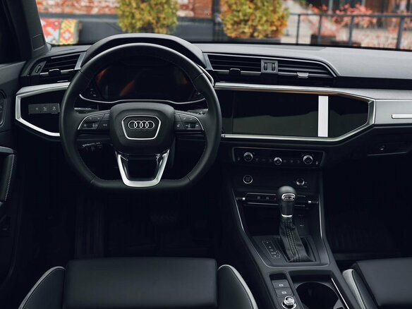 2026 Audi Q3 35 TFSI II (F3), белый, 3950000 рублей - вид 3