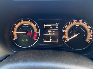 2024 Lada (ВАЗ) Vesta I Рестайлинг (NG), белый, 1280000 рублей, вид 5