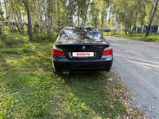 2008 BMW 5 серии 525xi V (E60/E61) Рестайлинг, чёрный, 1200000 рублей, вид 4