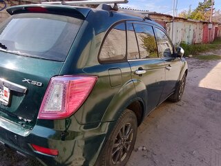 2014 Lifan X60 I, зелёный, 400000 рублей, вид 5