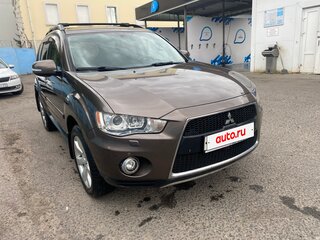2011 Mitsubishi Outlander II Рестайлинг, коричневый, 1200000 рублей, вид 5