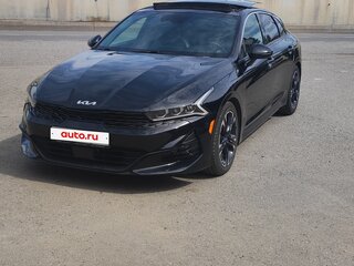 2021 Kia K5 III, чёрный, 2350000 рублей, вид 1
