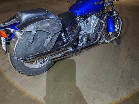 2004 Honda VT 1100, синий, 550000 рублей, вид 4