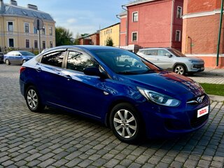 2014 Hyundai Solaris I, синий, 640000 рублей, вид 2