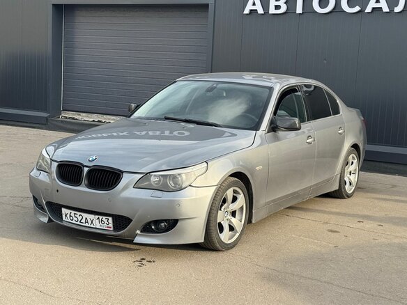 2003 BMW 5 серии 520i V (E60/E61), серый, 899000 рублей