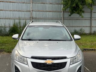 2013 Chevrolet Cruze I Рестайлинг, серебристый, 600000 рублей, вид 2