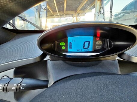 2020 Renault Twizy, чёрный, 830000 рублей, вид 5