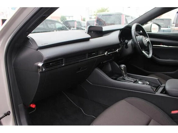 2023 Mazda 3 IV (BP), бежевый, 1200700 рублей - вид 13