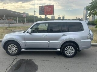 2012 Mitsubishi Pajero IV Рестайлинг 1, серебристый, 1330000 рублей, вид 4