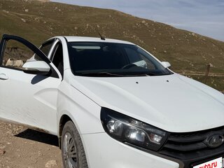 2017 Lada (ВАЗ) Vesta I, белый, 650000 рублей, вид 4