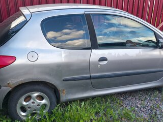 2000 Peugeot 206, серебристый, 200000 рублей, вид 2