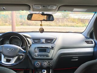 2014 Kia Rio III, серый, 930000 рублей, вид 5