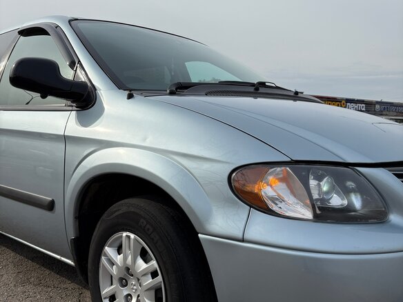2005 Dodge Caravan Grand IV, серый - вид 15