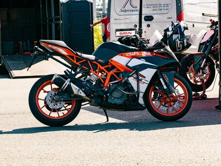 2017 KTM RC 390, оранжевый, 375000 рублей, вид 1