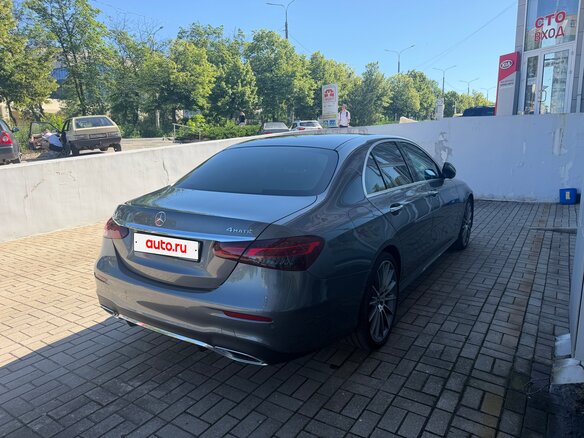 2021 Mercedes-Benz E-Класс 350 V (W213, S213, C238) Рестайлинг, серый, 5800000 рублей - вид 3