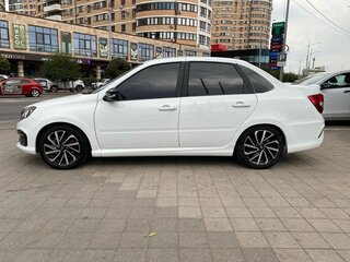 2025 Lada (ВАЗ) Granta Sport I Рестайлинг, белый, 1150000 рублей, вид 2