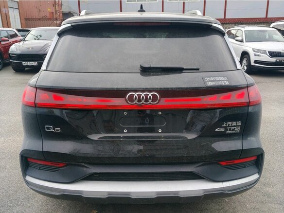 2026 Audi Q6 45 TFSI, чёрный, 7490000 рублей - вид 7