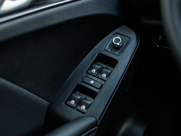 2023 Haval Jolion I, красный, 1770000 рублей - вид 9