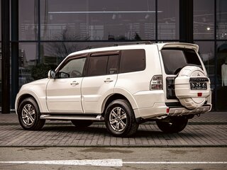 2014 Mitsubishi Pajero IV Рестайлинг 1, белый, 1875000 рублей, вид 4