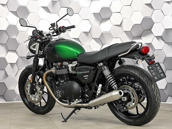 2024 Triumph Speed Twin, чёрный, 927000 рублей - вид 7