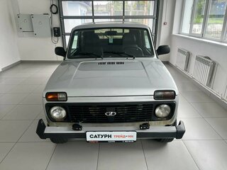 2015 Lada (ВАЗ) 2131 (4x4) I, серебристый, 390000 рублей, вид 2