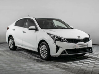 2020 Kia Rio IV Рестайлинг, белый, 1543000 рублей, вид 3