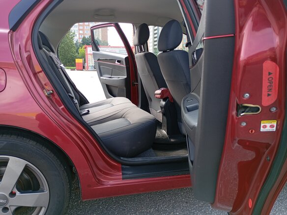 2014 Dongfeng S30, красный, 455000 рублей - вид 13