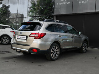 2016 Subaru Outback V, бежевый, 1570000 рублей, вид 4