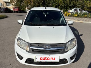 2015 Lada (ВАЗ) Granta I, белый, 525000 рублей, вид 1