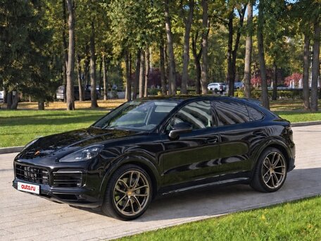 2021 Porsche Cayenne S III, чёрный, 9500000 рублей, вид 3