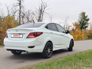 2013 Hyundai Solaris I, белый, 790000 рублей, вид 5