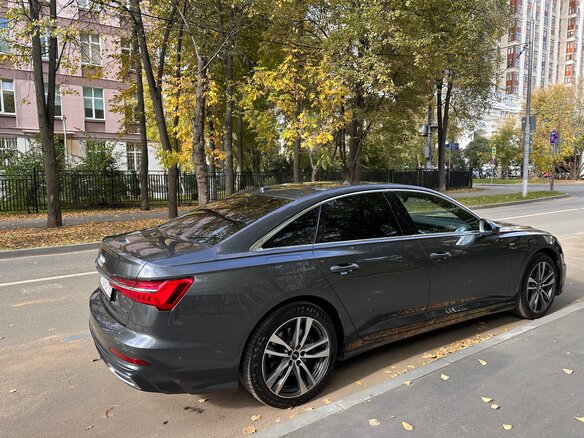2021 Audi A6 45 TFSI V (C8), серый, 4600000 рублей - вид 5
