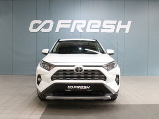 2020 Toyota RAV4 V (XA50), белый, 3650000 рублей, вид 3