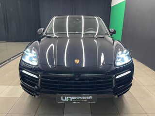 2018 Porsche Cayenne S III, чёрный, 5750000 рублей, вид 2