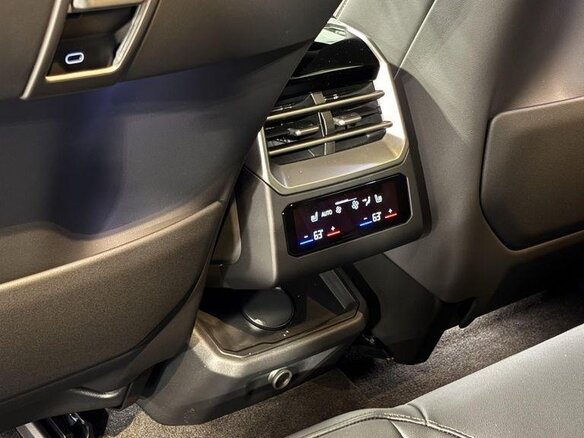 2026 BMW X5 40 V (G65), серебристый, 13998690 рублей - вид 20