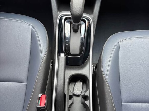 2023 Chevrolet Tracker IV, белый, 1150999 рублей - вид 9