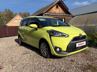 2017 Toyota Sienta II, жёлтый, 1340000 рублей, вид 4
