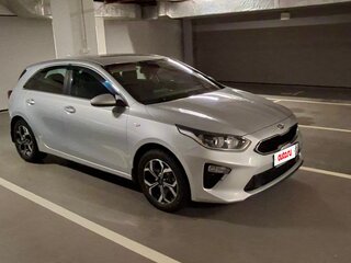 2018 Kia Ceed III, серебристый, 1415000 рублей, вид 3