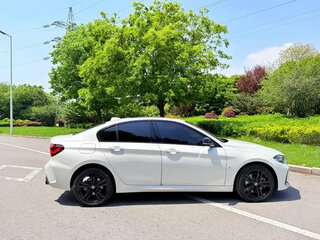 2022 BMW 1 серии 120i III (F52) Рестайлинг, белый, 1750000 рублей, вид 4