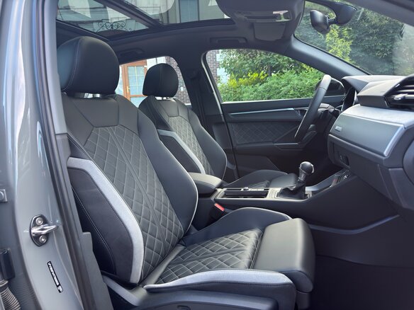 2026 Audi Q3 35 TFSI II (F3), серый, 3790000 рублей - вид 4