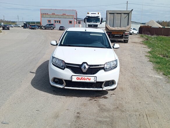 2014 Renault Sandero II, белый, 425000 рублей